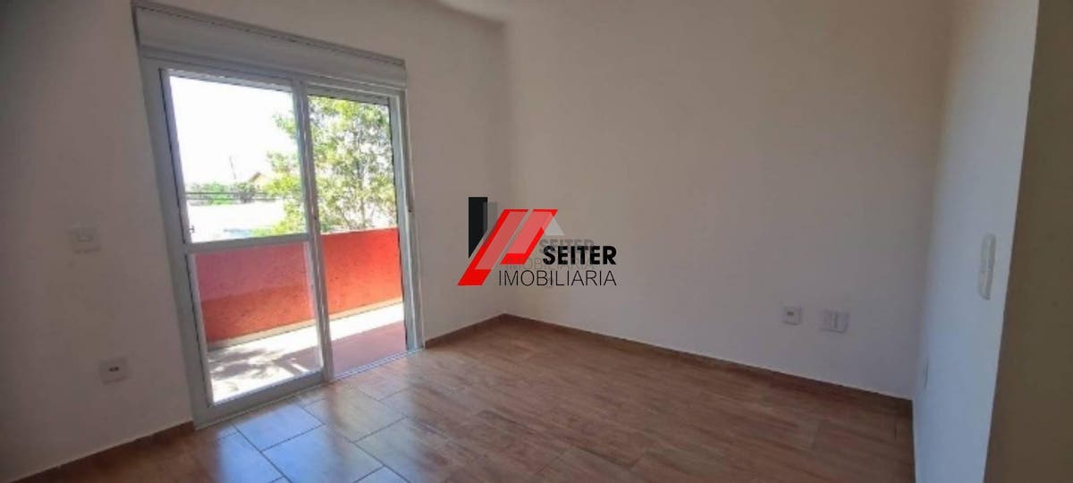 Casa de 2 dormitorios a venda Morro das Pedras Florianopolis