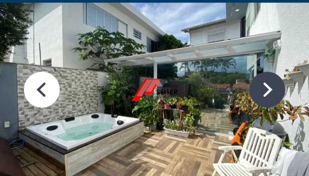 Casa à venda na agronômica florianópolis