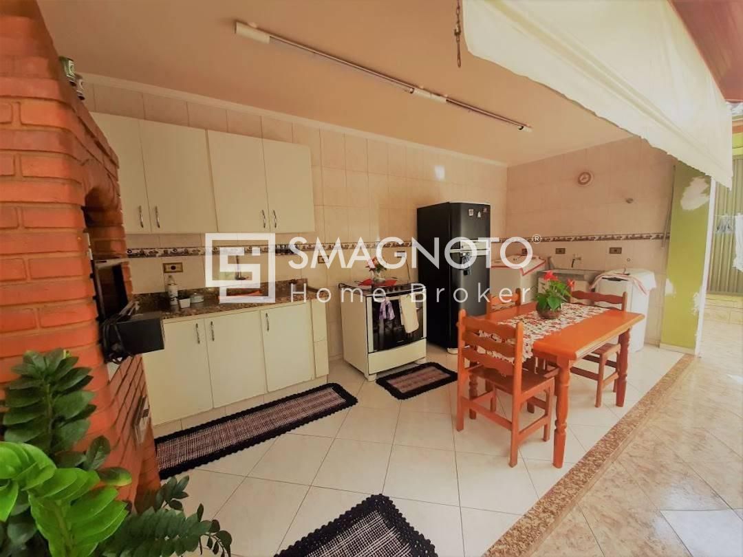Casa com 3 dormitórios à venda, 186 m² por R$ 650.000,00 - Vila Rezende - Piracicaba/SP