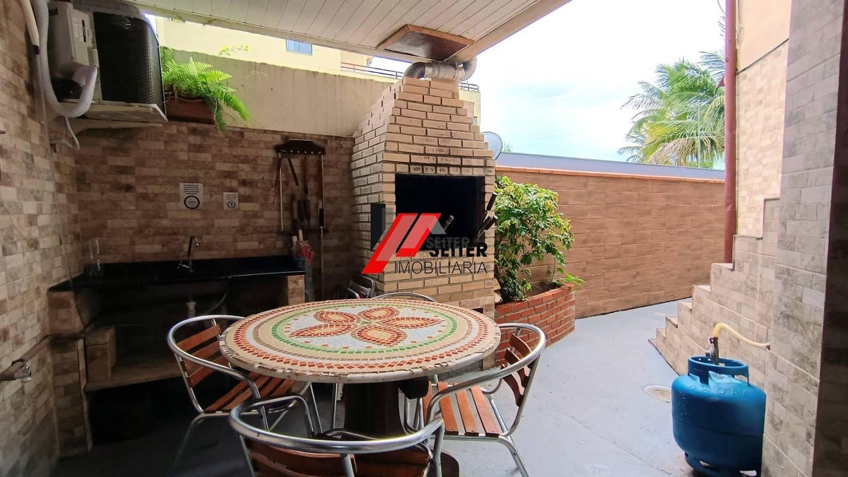 Casa comercial a venda em Canasvieiras norte de Florianópolis