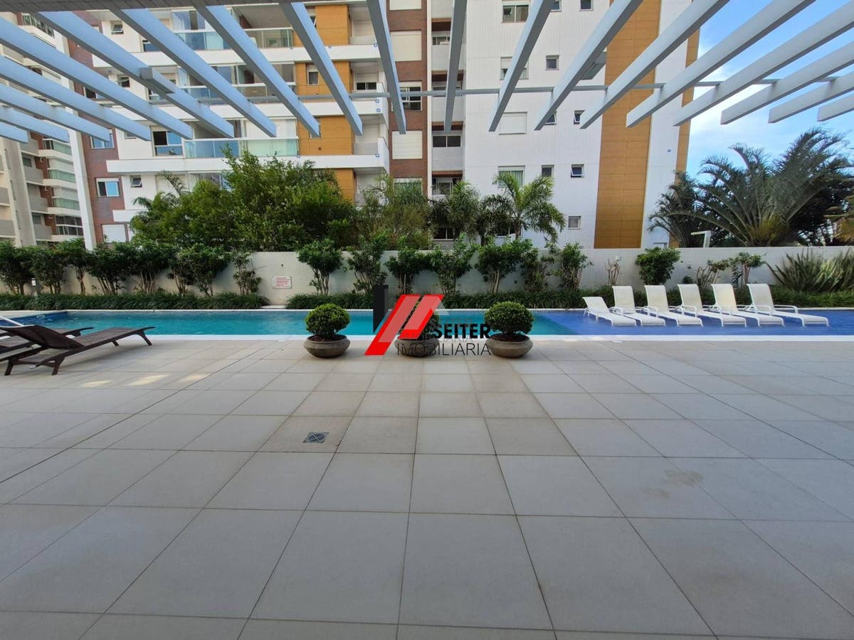 Apartamento de 2 dormitórios alto padrão para locação na Agronômica Florianópolis