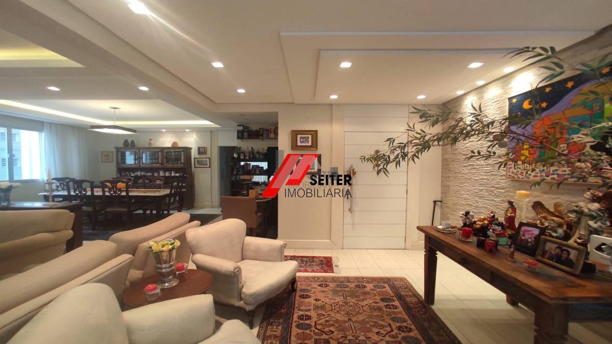 Apartamento a Venda 3 dormitórios Beira mar Florianópolis