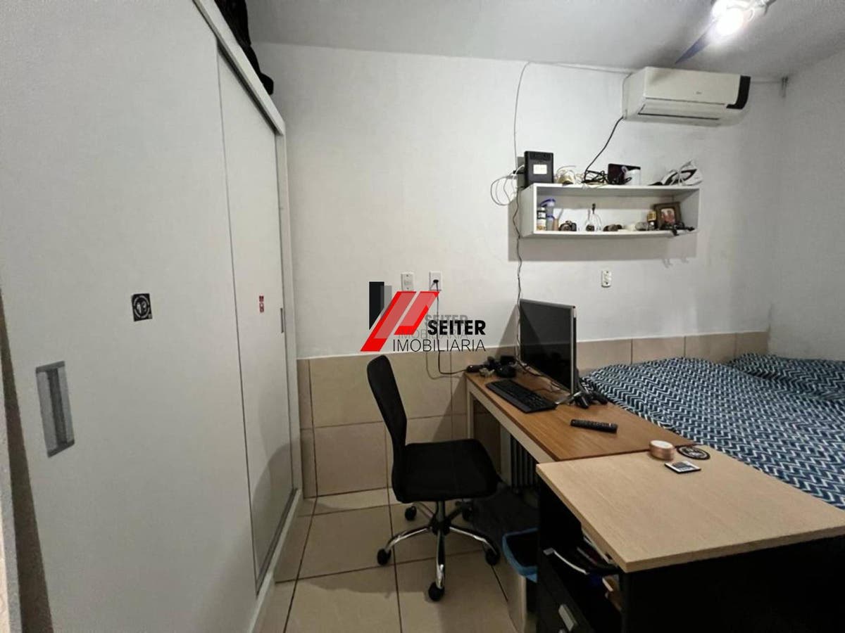 Casa à venda com 2 quartos Agronomica Florianópolis