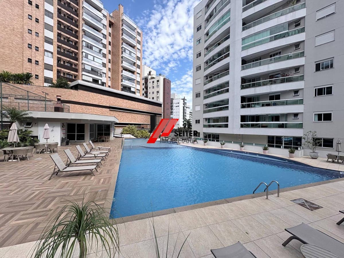 Apartamento de 4 dormitorios com suite para alugar Tom Jobim Itacorubi