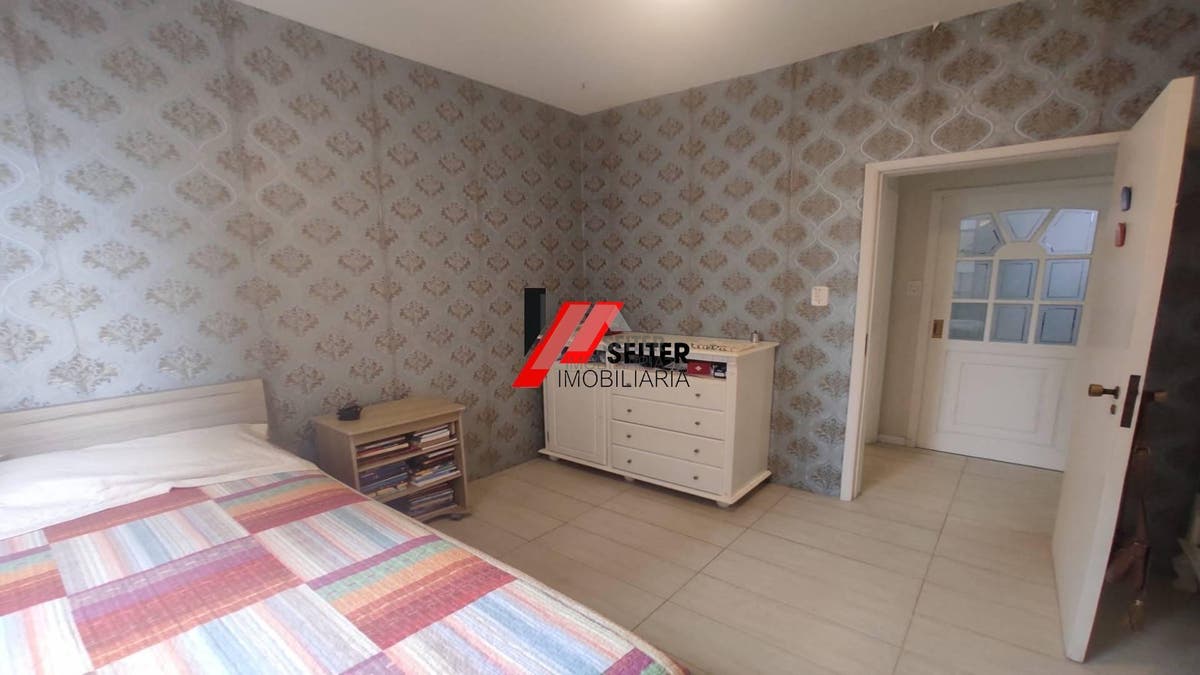 Apartamento a Venda 3 dormitórios Beira mar Florianópolis