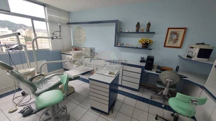 Sala Comercial no Centro Hercules de Florianópolis