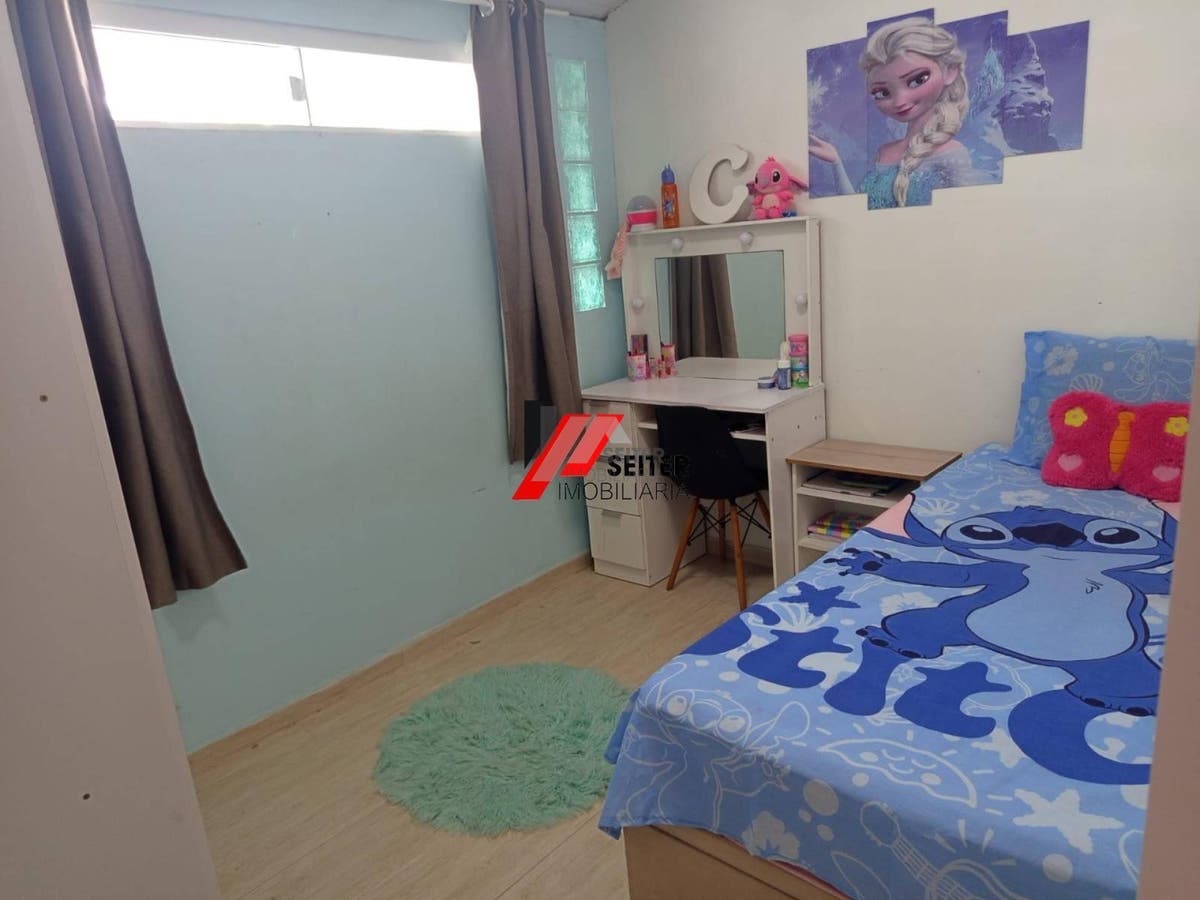 Casa à venda no Rio vermelho