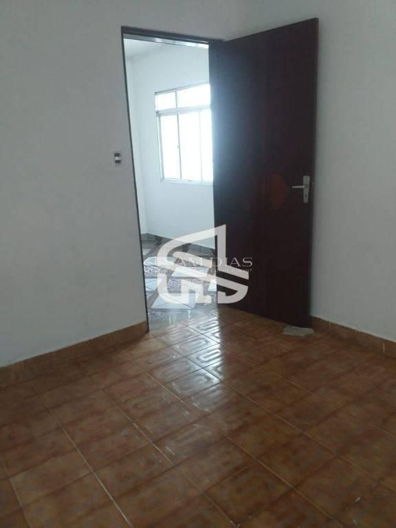 Casa, 4 quartos, 190 m² - Foto 13