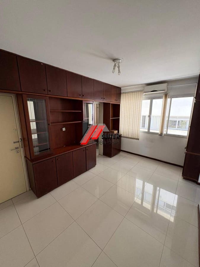 Apartamento à venda no Centro de Florianópolis