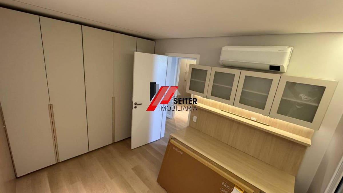 Apartamento à Venda no Jardim Poente Novo Estreito Florianopolis