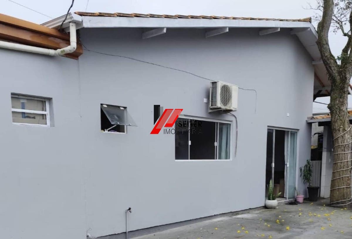 Casa à venda no Rio vermelho