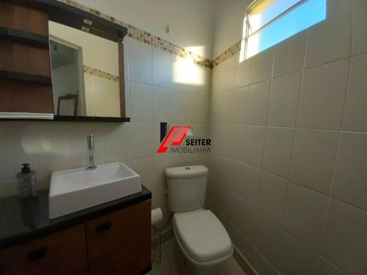 Loja para alugar no Campeche Florianópolis avenida pequeno principe