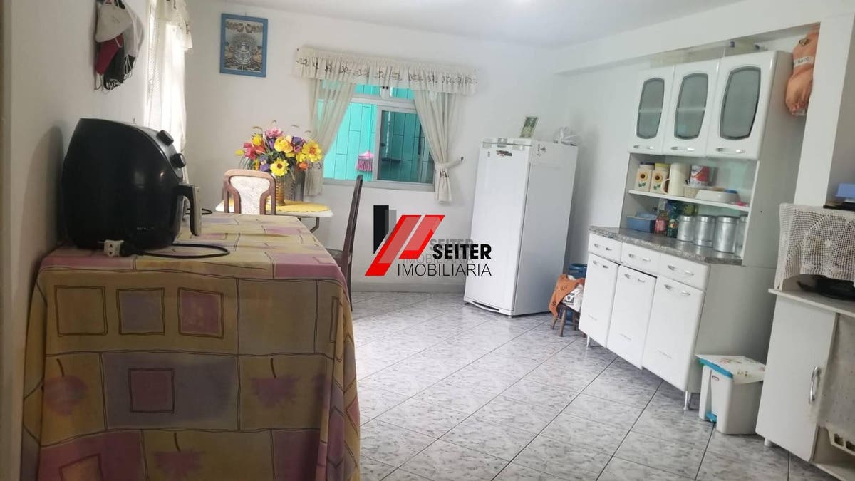 Casa 3 dormitórios com suite venda Pantanal Florianópolis