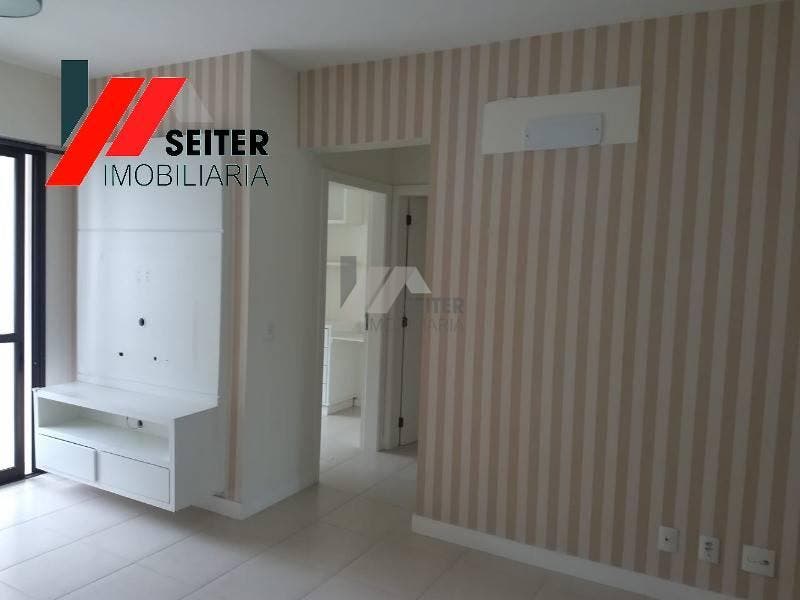 Apartamento 2 quartos 1 suite para locaçao no itacorubi florianopolis