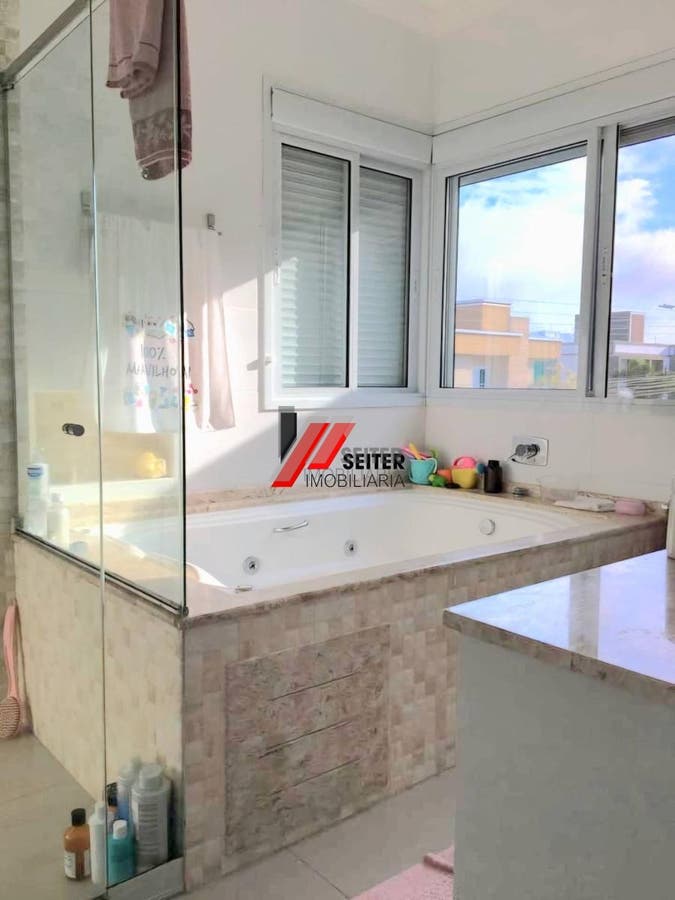 Casa à Venda com 3 quartos Ingleses Florianopolis