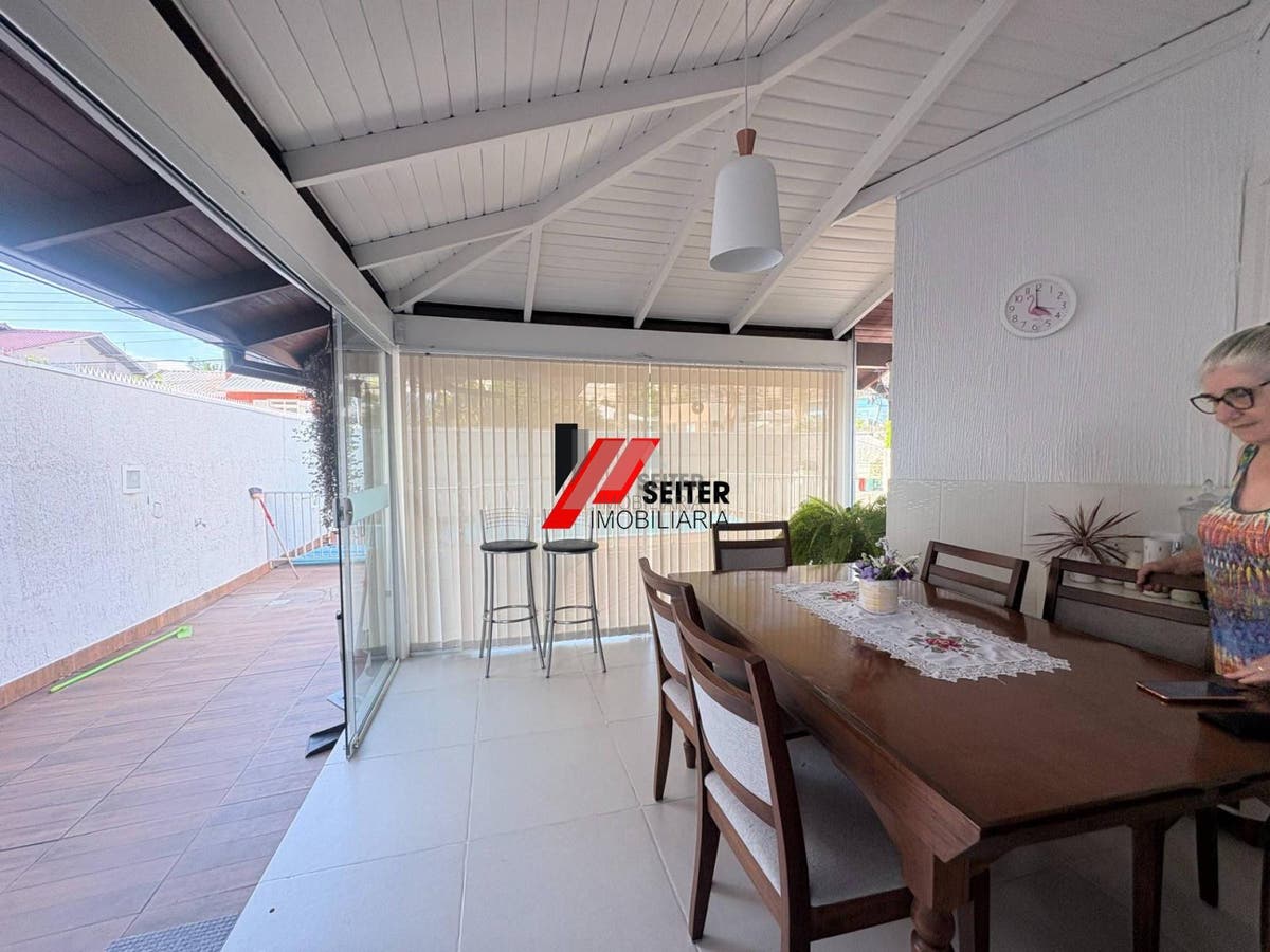Casa de 4 suites a venda Ssanta Monica Florianopolis