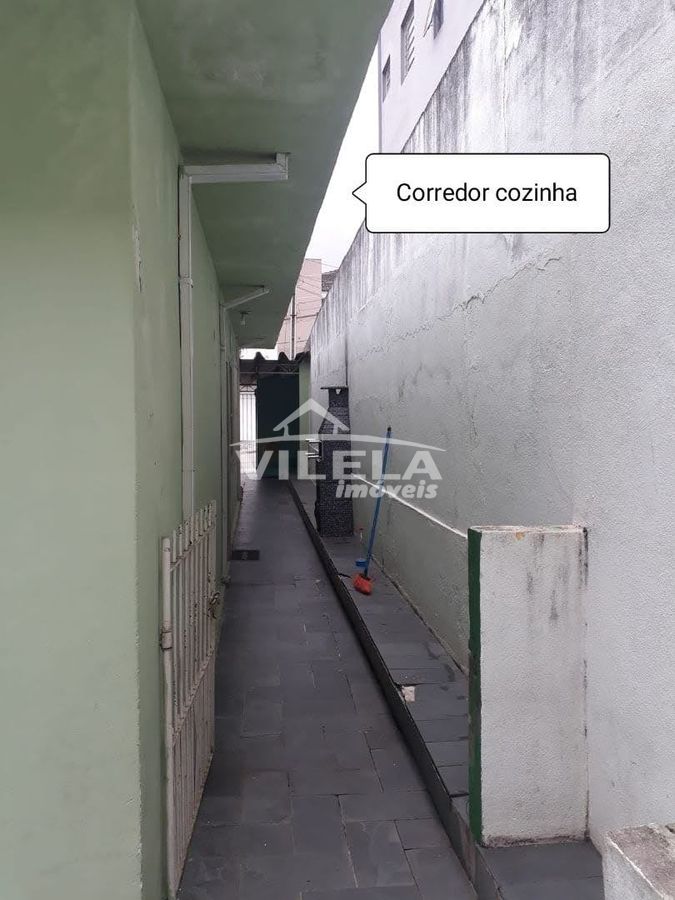 Casa no bosque do eucaliptos