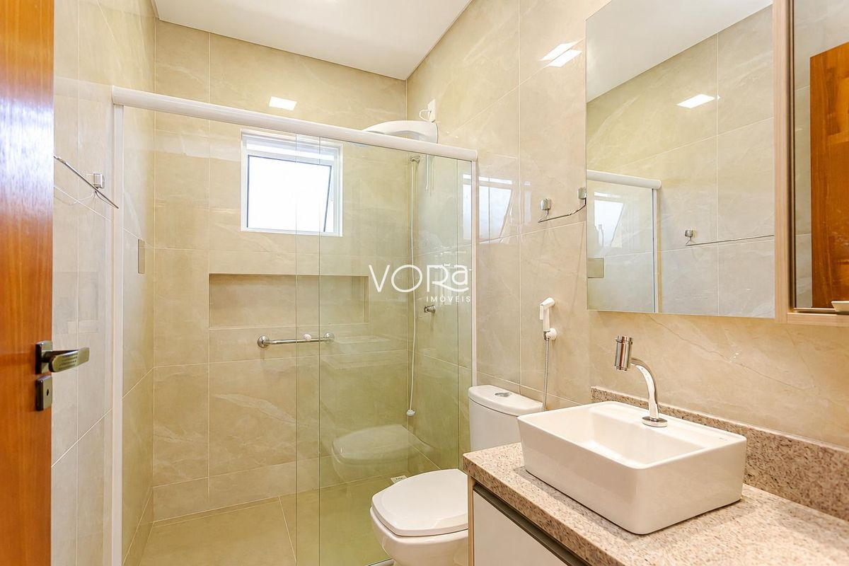 Casa, 3 quartos, 220 m² - Foto 47
