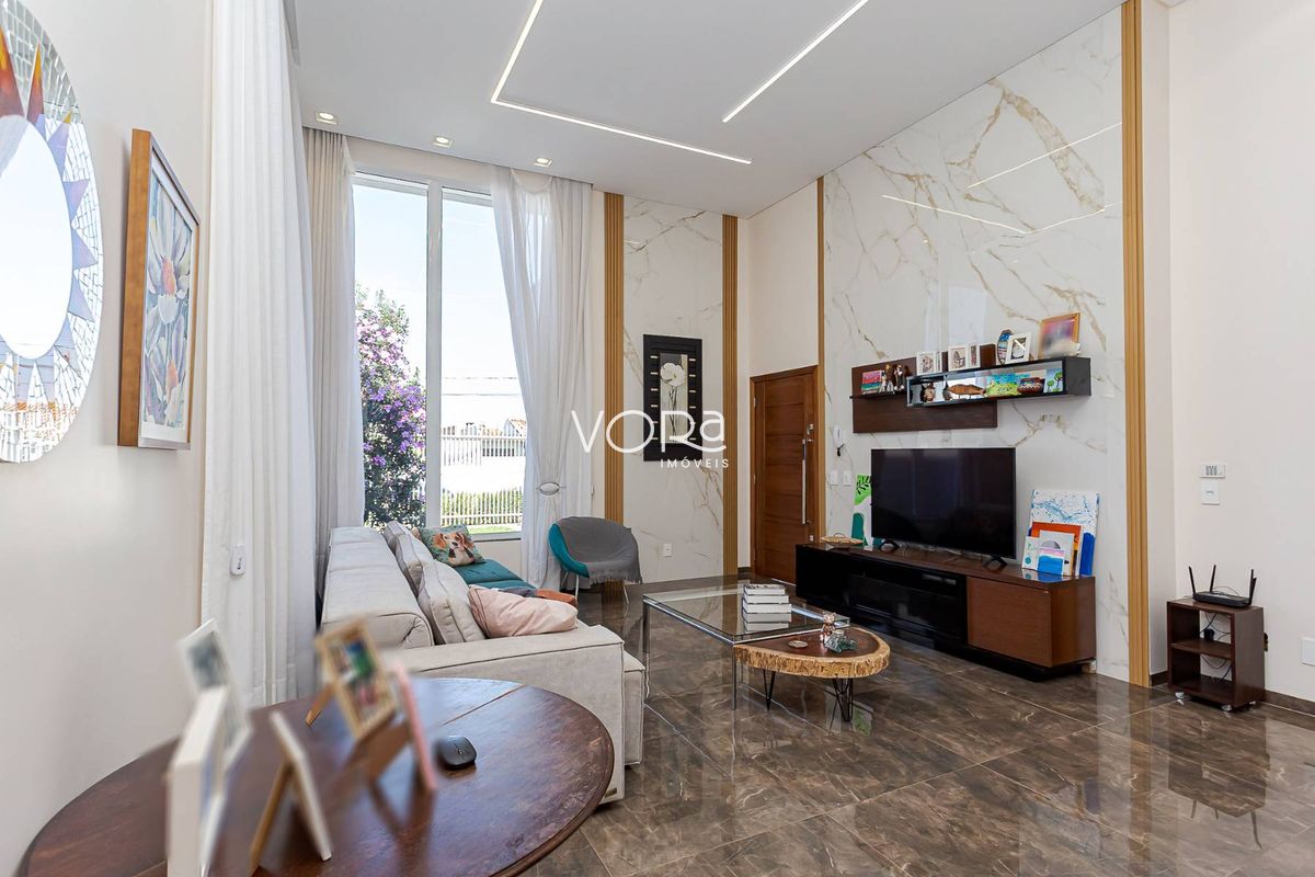 Casa, 3 quartos, 220 m² - Foto 9