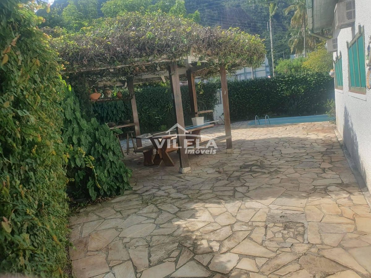 Casa de esquina à venda sumaré- caraguatatuba-sp