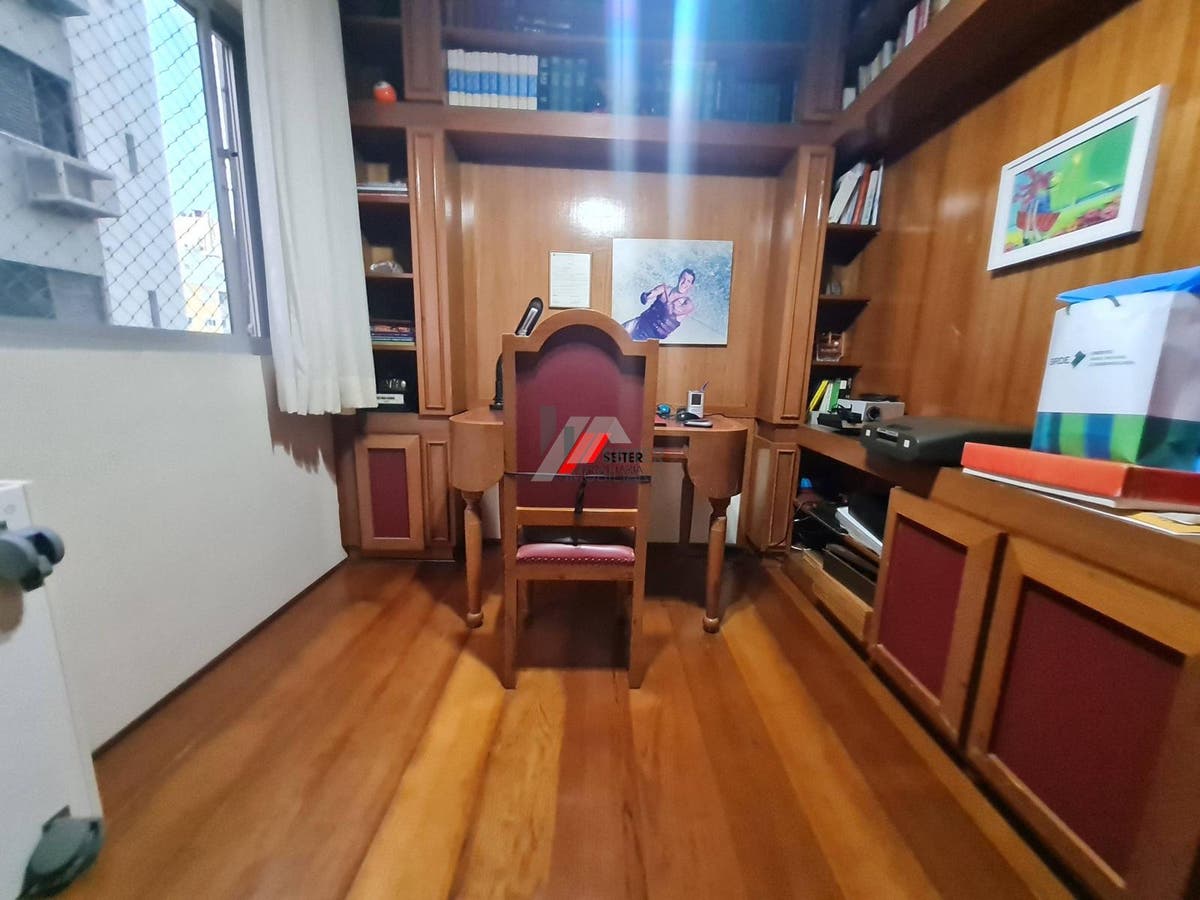 Apartamento a venda centro de Florianopolis