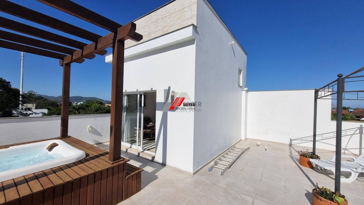 Casa de 3 suites a venda Lagoa da Conceiçao Florianopolis com 352 metros de area util