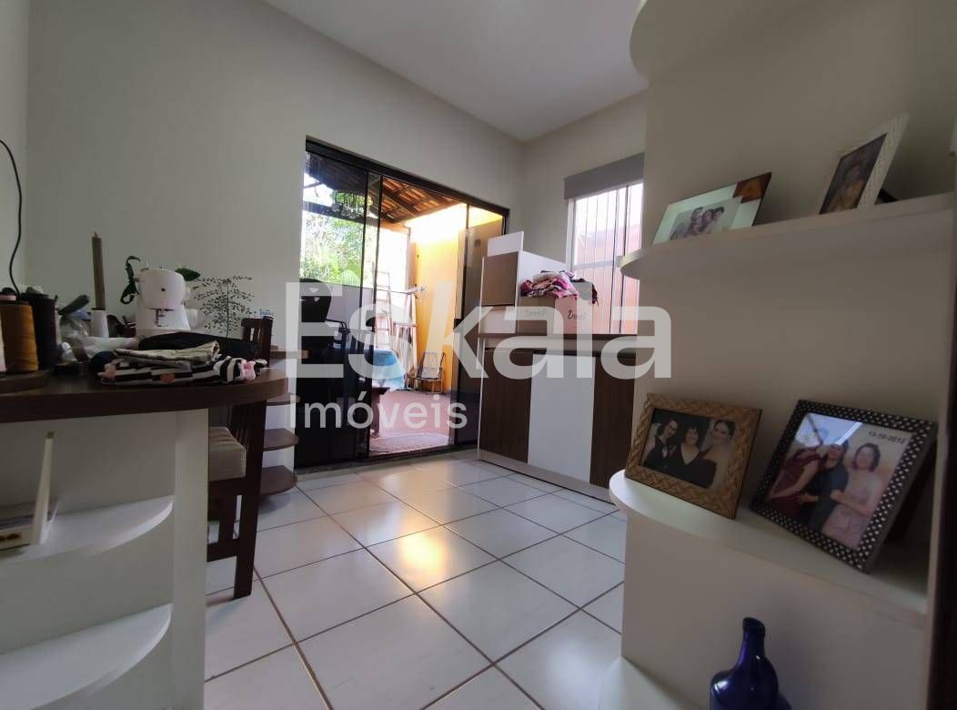Casa semi-mobiliada com 01 suíte + 01 quarto ilha da figueira - guaramirim