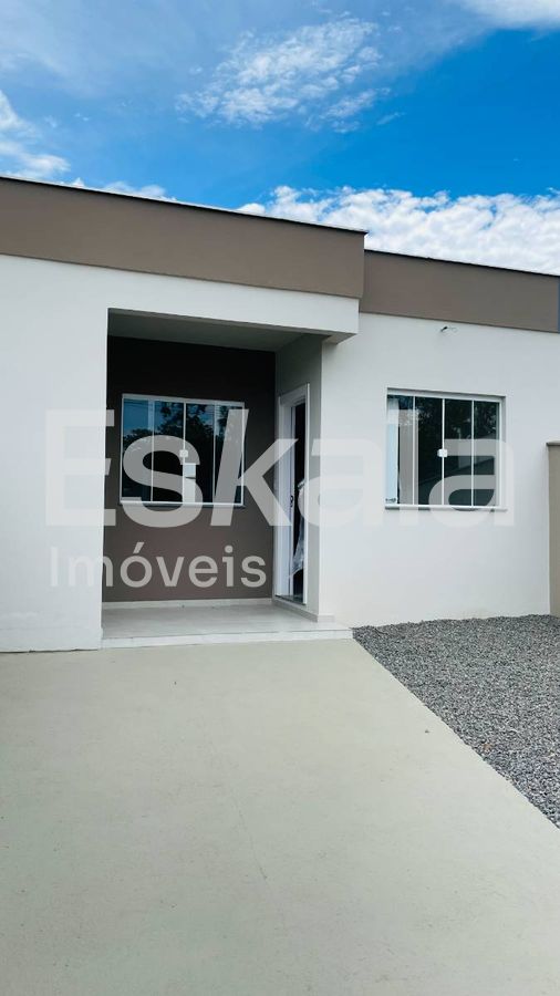 Casa geminada com 01 suíte + 02 dormitórios três rios do norte - jaraguá do sul
