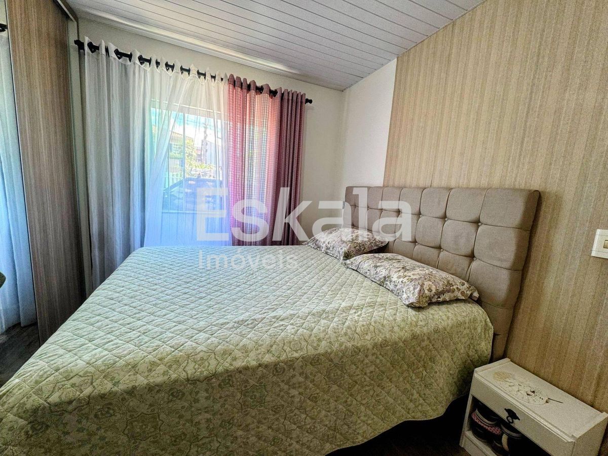 Casa Semi Mobiliada Com 03 Quartos Tifa Martins - Jaraguá Do Sul