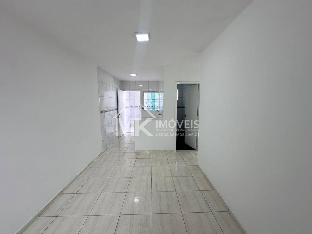 Casa, 2 quartos, 46 m² - Foto 6