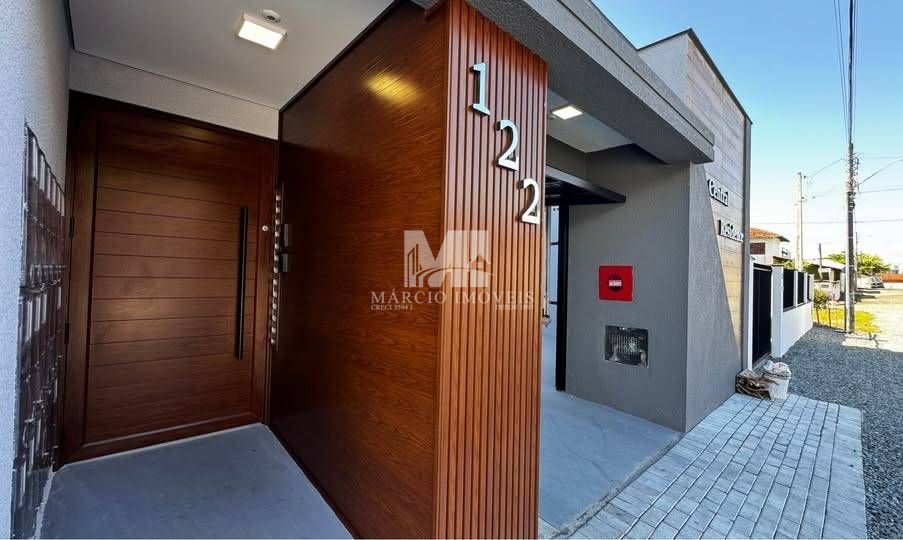Apartamento com arquitetura moderna- centro- barra velha/sc.
