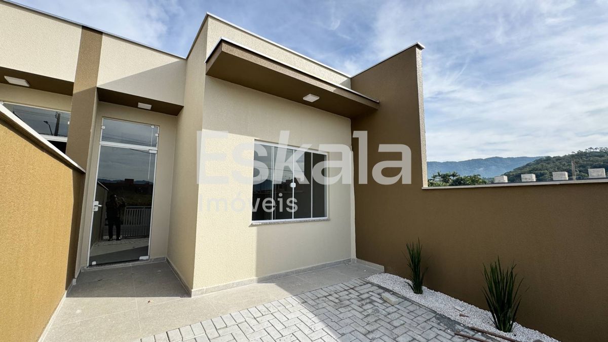 Casa geminada 2 quartos Três Rios do Norte - Jaraguá do Sul