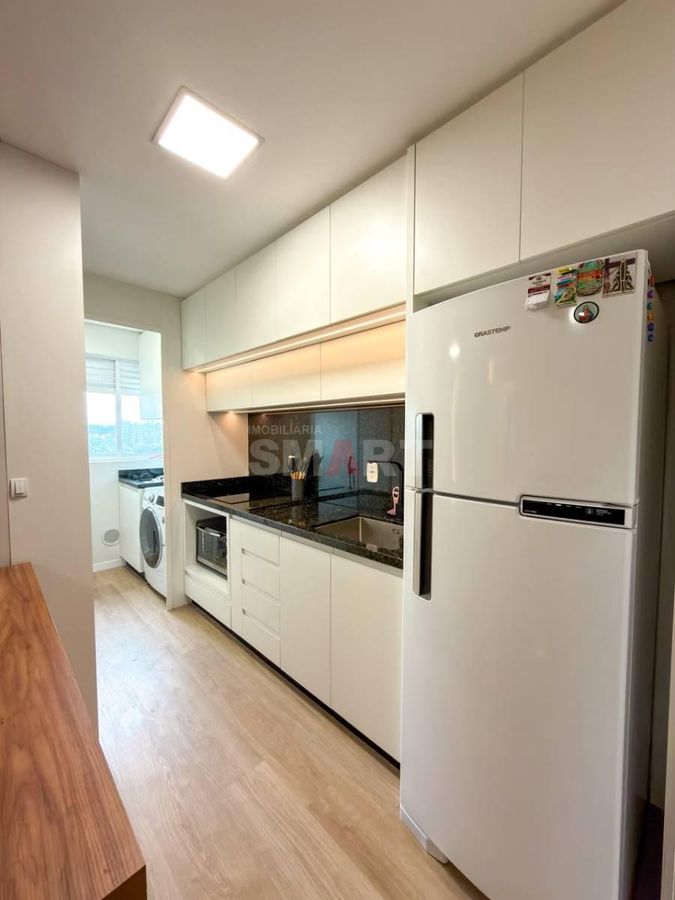 Apartamento mobiliado com 2 quartos na Vila Nova com elevador