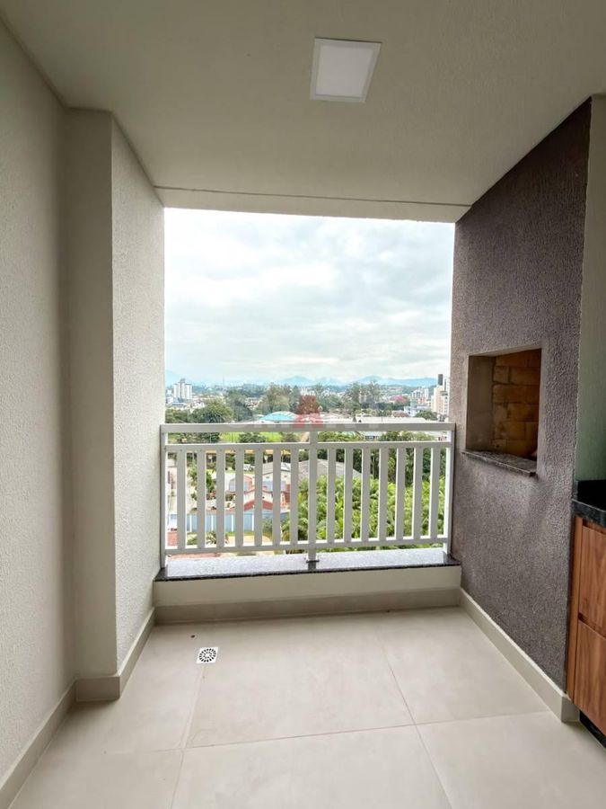Apartamento mobiliado com 2 quartos na Vila Nova com elevador