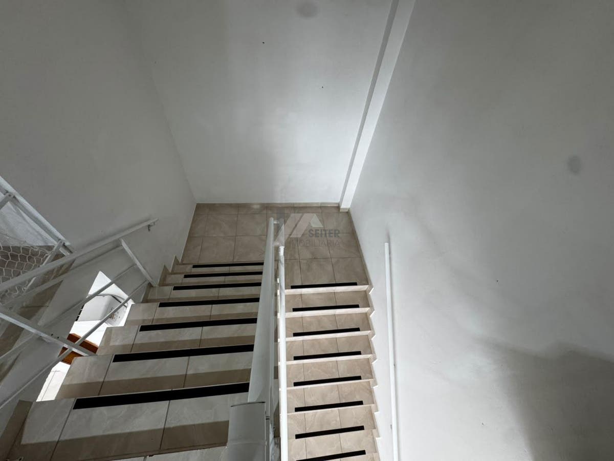 Sala comercial no Jardim Atlantico de 220m²