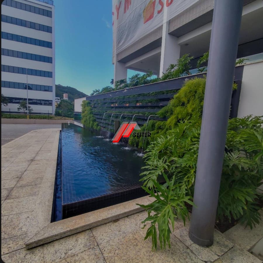 Sala comercial com vista ao Mar a venda