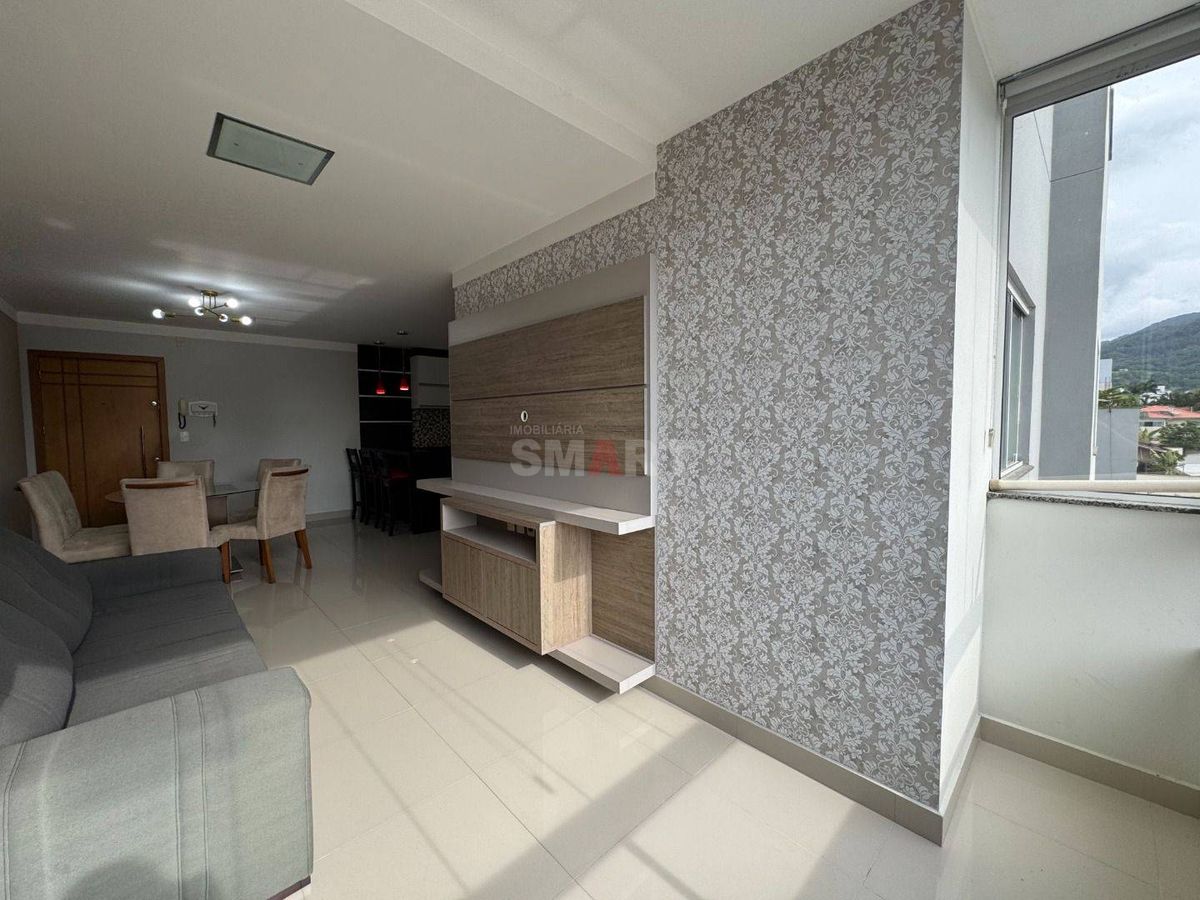 Apartamento com 1 Suíte +1 Quarto Mobiliado no Centro