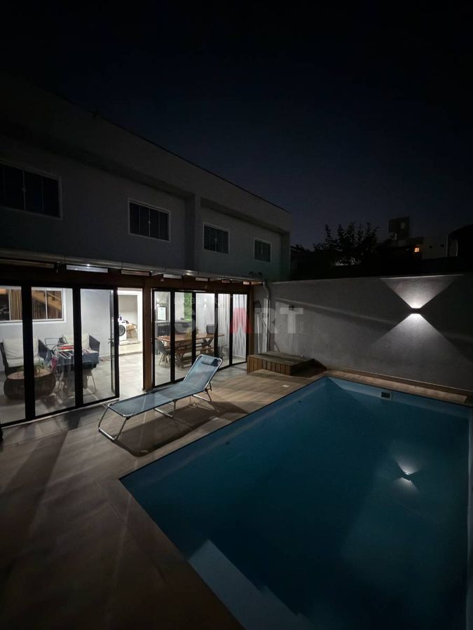 Geminado Semimobiliado com Piscina no Centenário com 1 Suite + 2 Quartos - foto 20