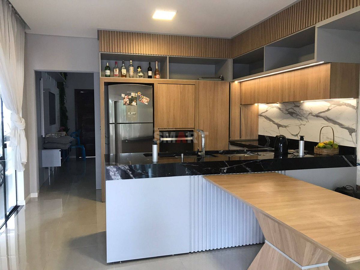 Casa Semimobiliada à Venda em Nereu Ramos