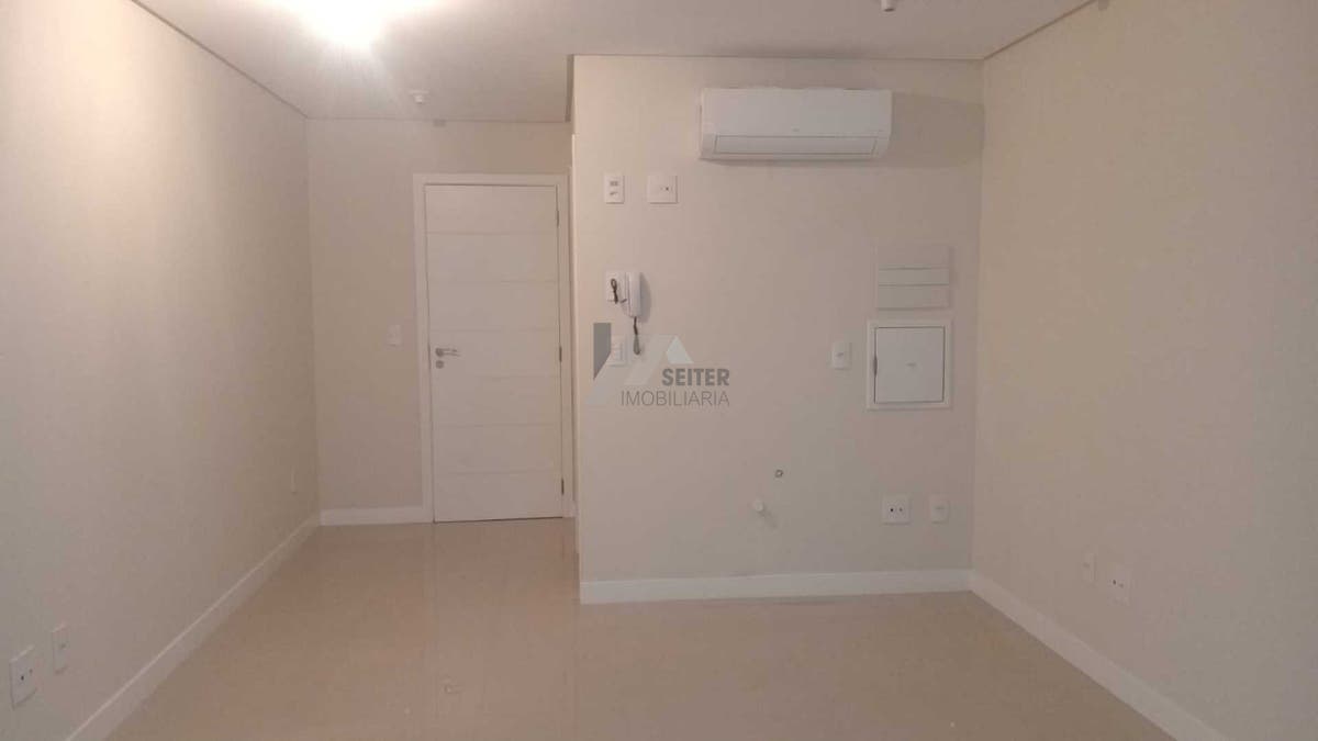 Sala Comercial Infinity Office Itacorubi 35m²