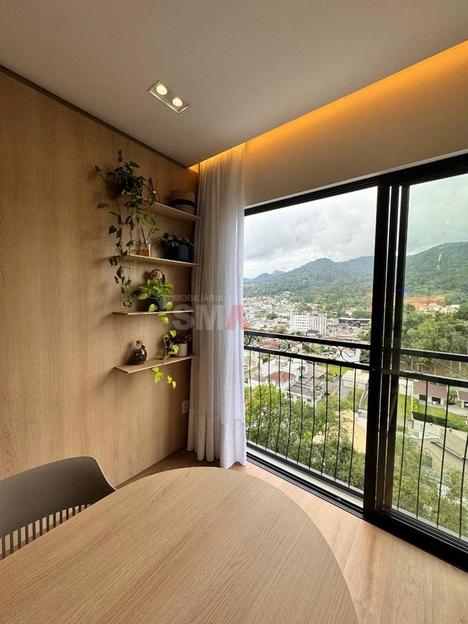 Apartamento com 1 Suíte c/ Closet + 1 Quarto no Jaraguá Esquerdo