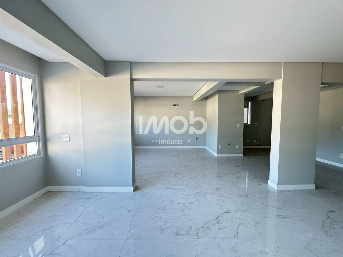 Apartamento com terraço 3 suítes - centro