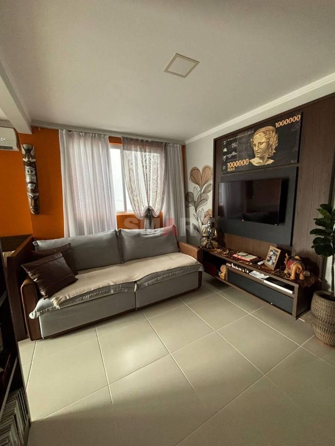 Apartamento com 2 Quartos e Ampla Área Externa no Bairro Amizade