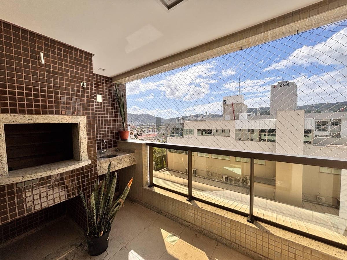 Apartamento com 2 suites à venda no bairro Trindade