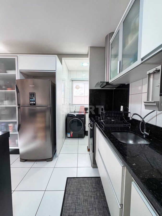 Apartamento no Bairro Nova Brasília Com 01 Suíte + 01 Quarto
