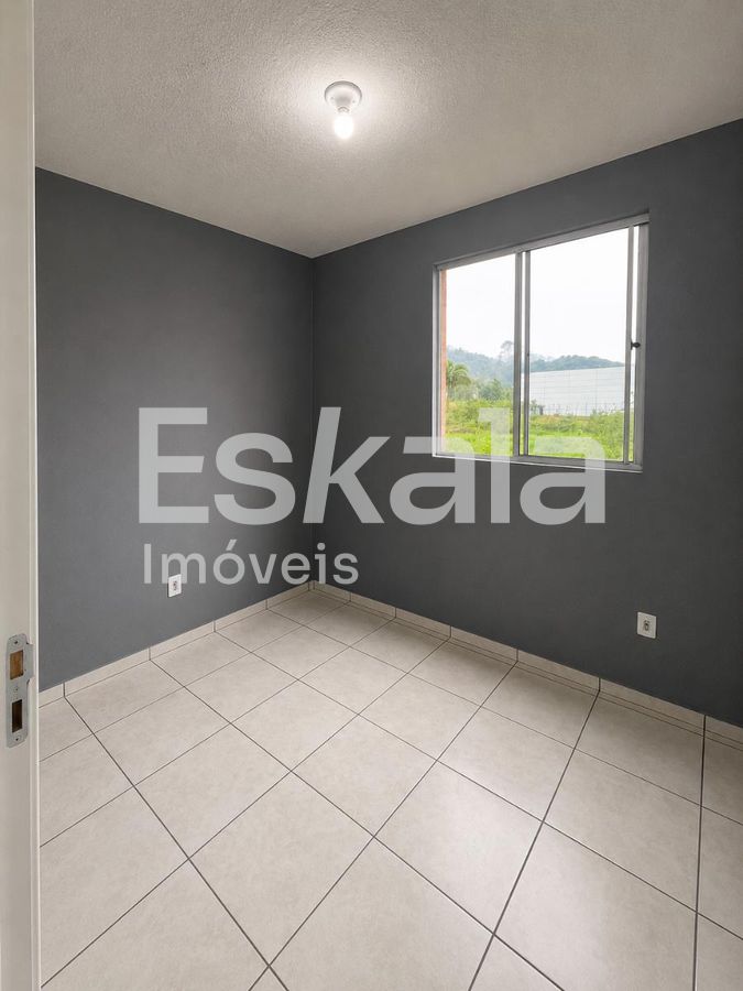 Apartamento com 02 dormitórios rio da luz - jaraguá do sul