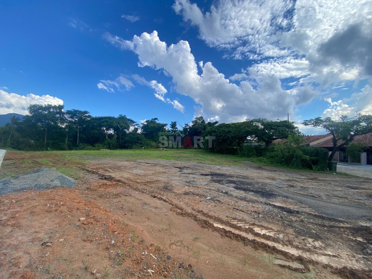 Terreno Comercial no Czeriewicz com 4.410,95m²