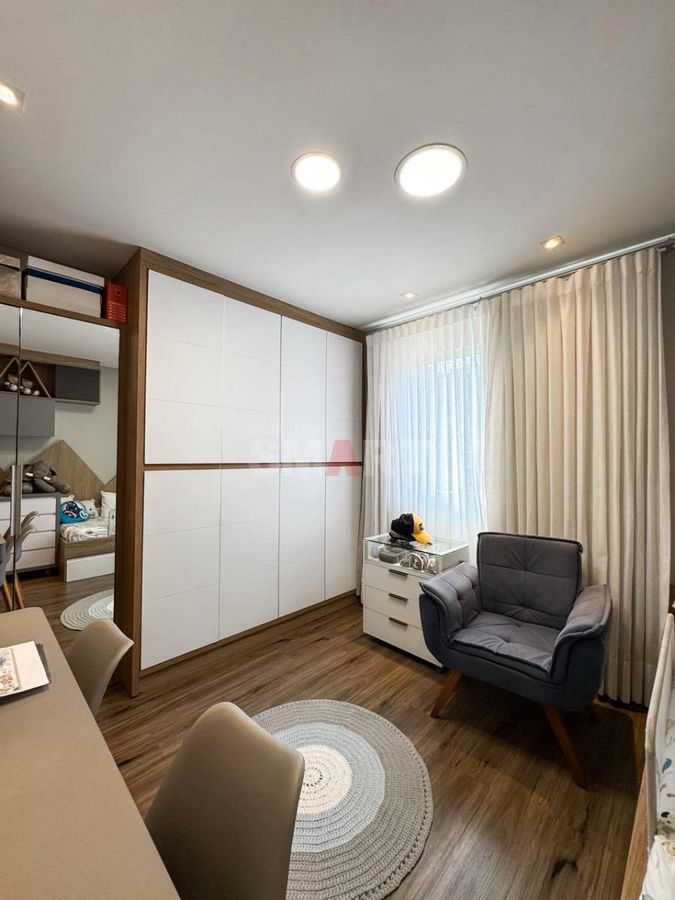 Apartamento à Venda com 01 Suíte mais 02 Quartos no Czerniewicz