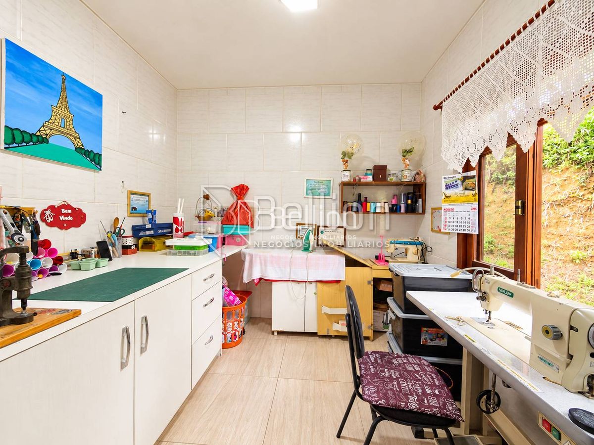 Casa, 6 quartos, 135 m² - Foto 20