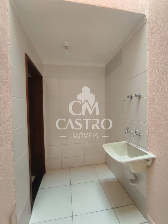 Casa de Condomínio com 2 quartos, Itaquera - São Paulo